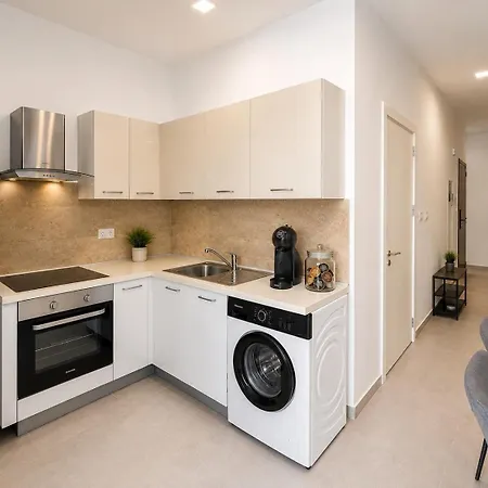 شقة Marina Blu - By Mayfair Gzira